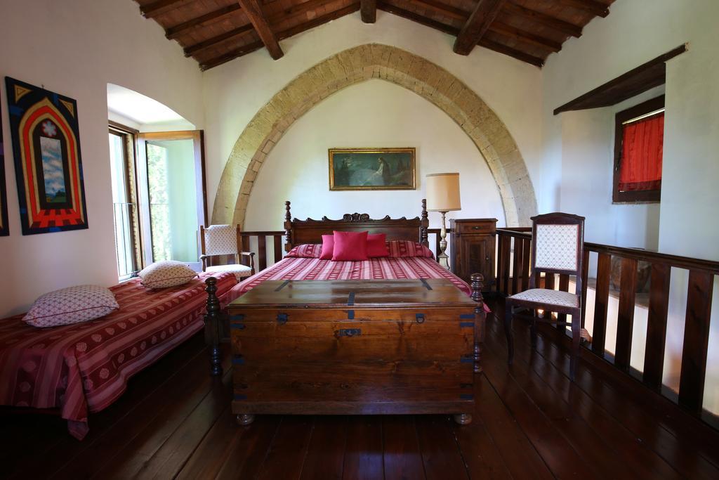 Bed and Breakfast Residenza Santa Maria In Borraccia Magliano in Toscana Exterior foto